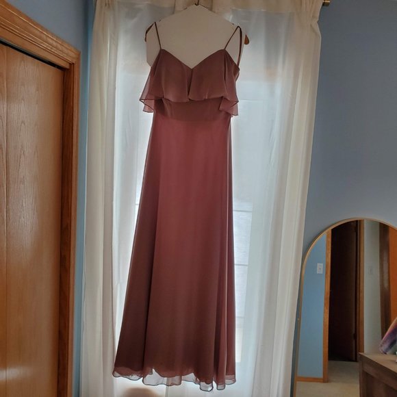 Mori Lee Chiffon Fawn Grad or Bridesmaids Dress Off the Shoulder Size 8 - Picture 6 of 12